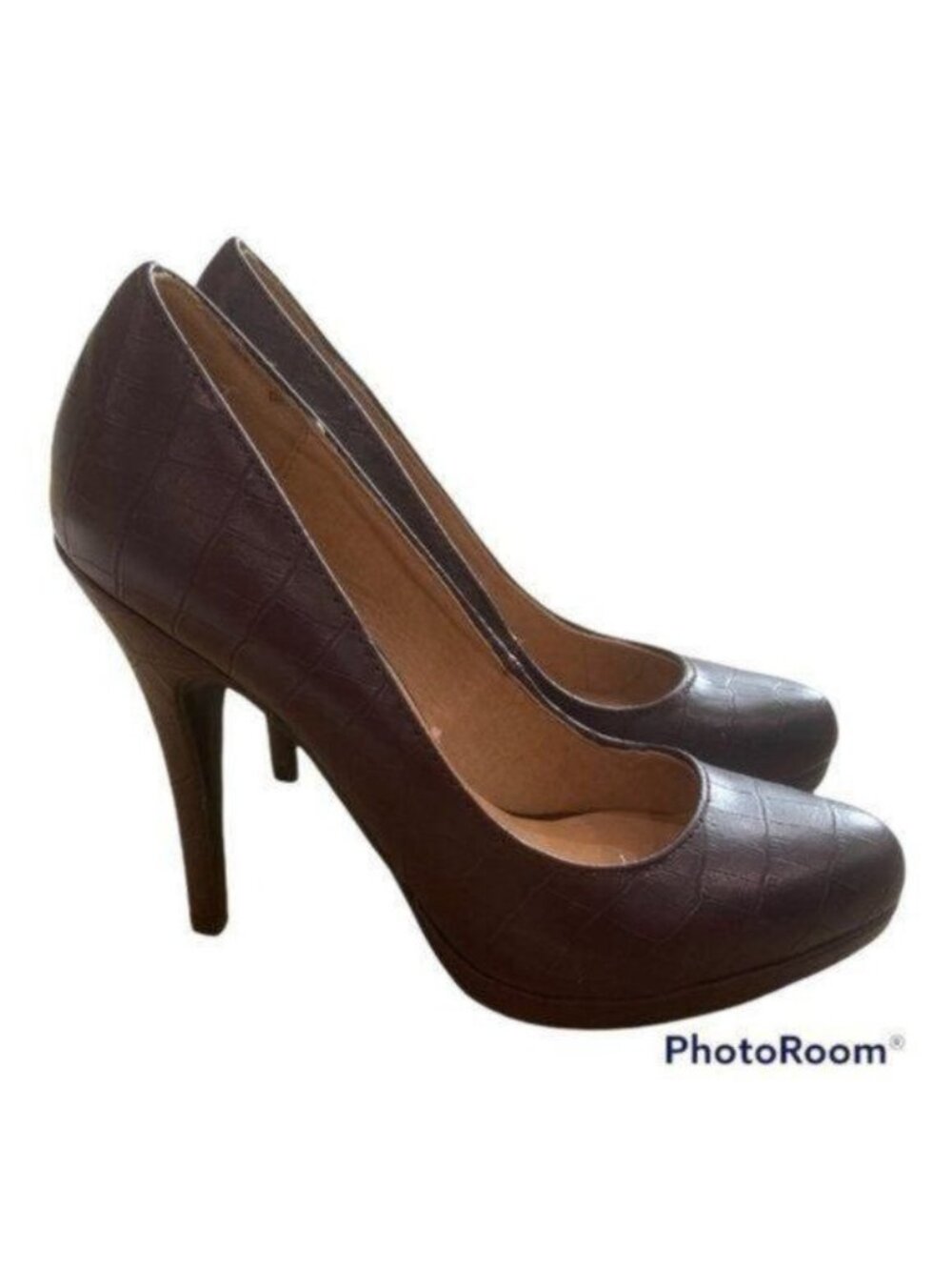 New York & Co. Faux Alligator Skin Platform Pumps Size 7 Deep Purple